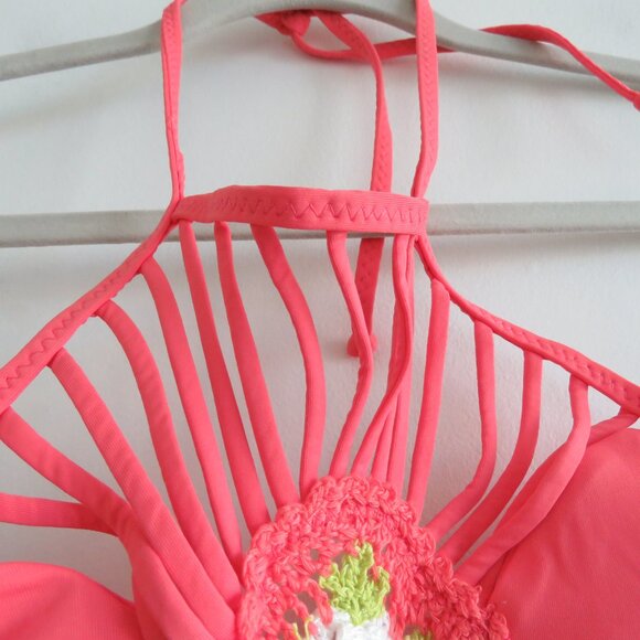 ISABELLA ROSE French Pastry Maui Fit Coral Melon Crochet Bikini Set - Sz S NWT - Picture 4 of 16